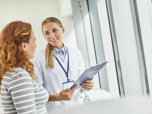 Srozumitelně a citlivě: komunikace s pacienty s různým vzděláním (plná verze)